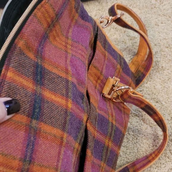 A handmade handbag - Picture 2 of 5